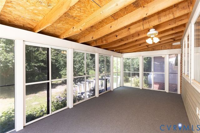 8218 Georgie Ct, Mechanicsville, VA 23116