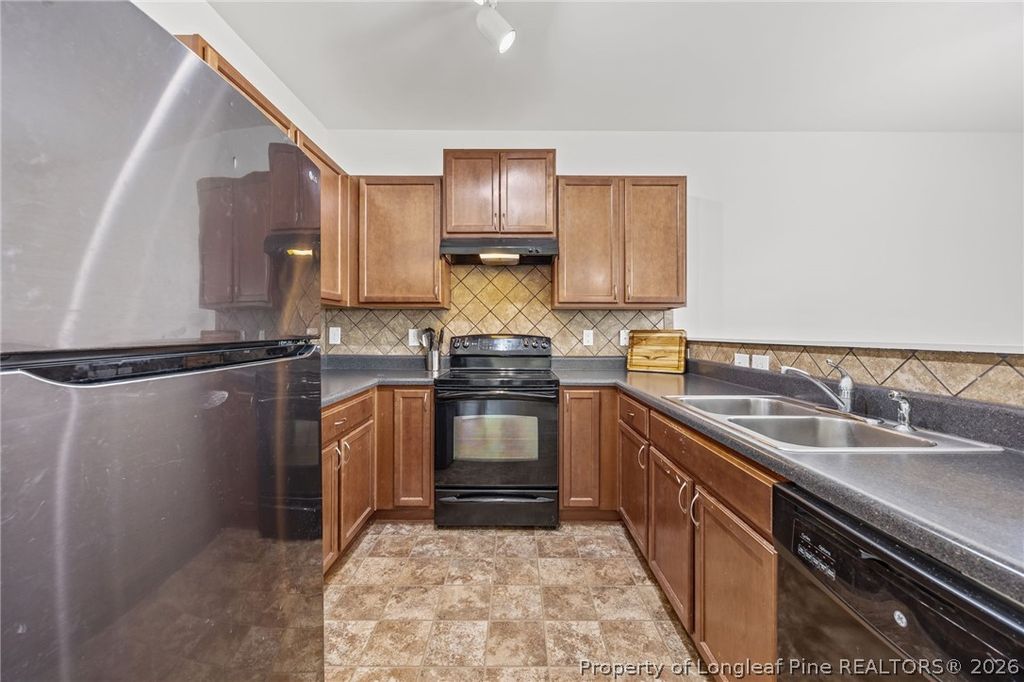 226 River Oak Street, Spring Lake, NC 28390 — photo 16