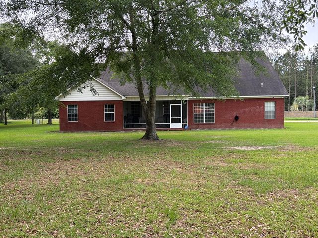 377 Lucy Grade Road, Dothan, AL 36301