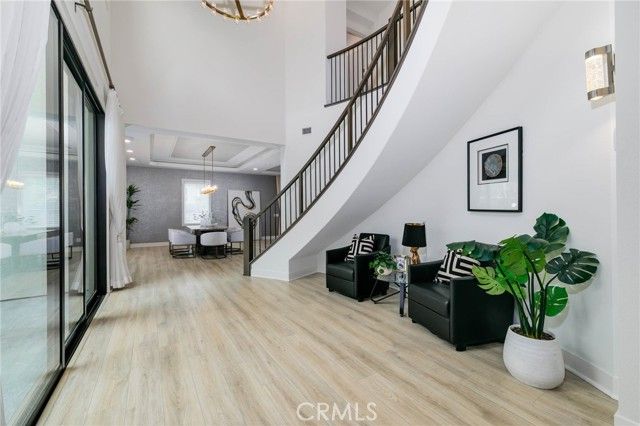 114 Interstellar, Irvine, CA 92618