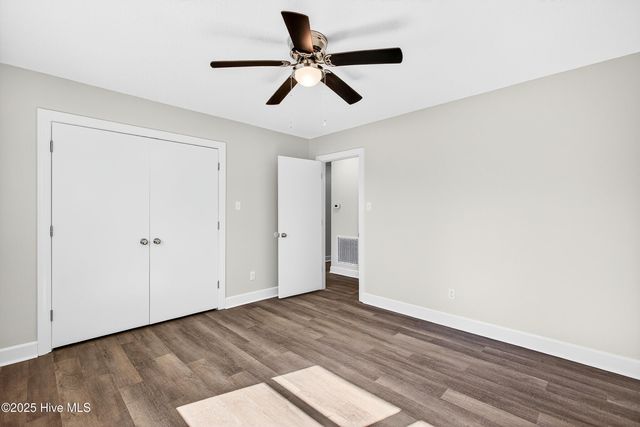 165 Thomas Humphrey Road, Jacksonville, NC 28546