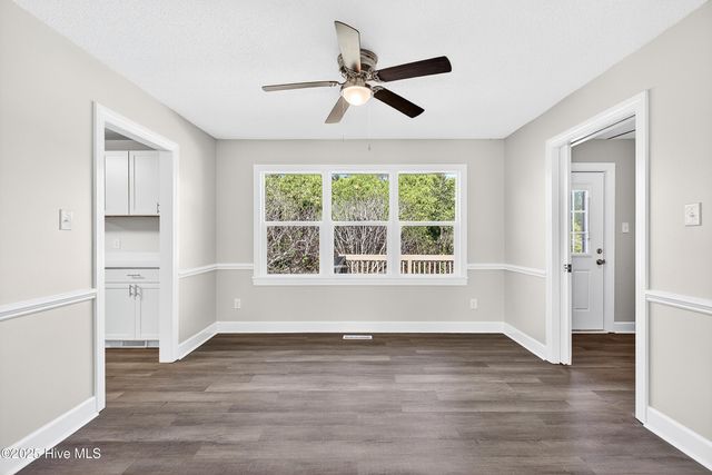 165 Thomas Humphrey Road, Jacksonville, NC 28546