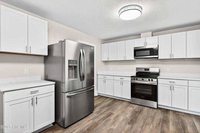 165 Thomas Humphrey Road, Jacksonville, NC 28546