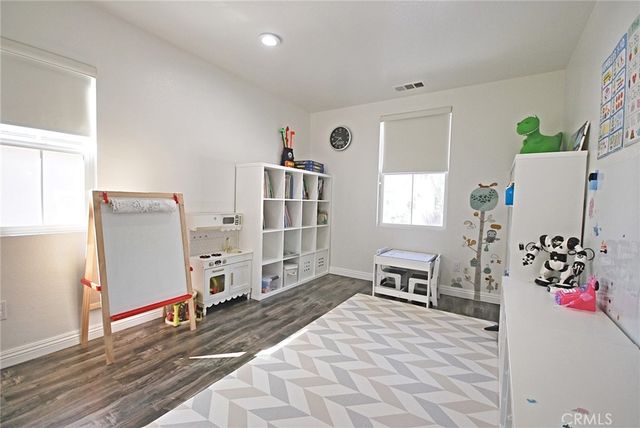 29268 Rio Lobo Way, Valencia, CA 91354