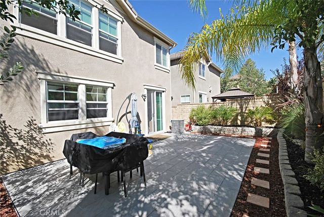 29268 Rio Lobo Way, Valencia, CA 91354