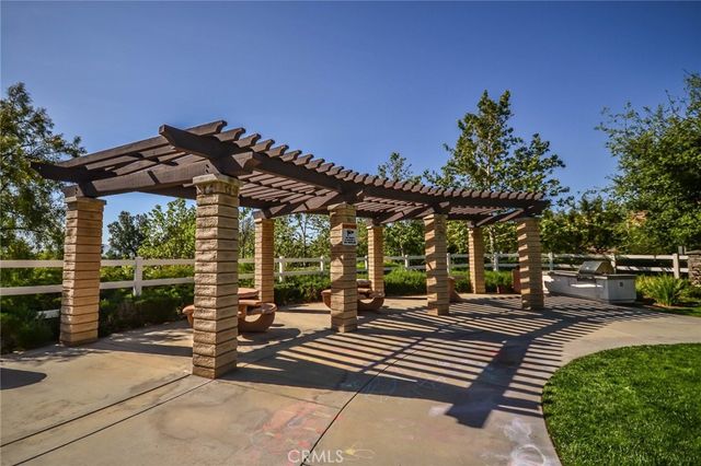 29268 Rio Lobo Way, Valencia, CA 91354