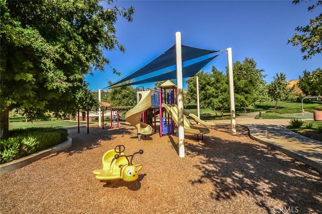 29268 Rio Lobo Way, Valencia, CA 91354