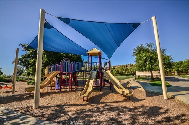 29268 Rio Lobo Way, Valencia, CA 91354