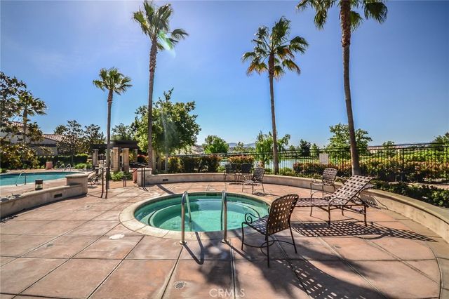 29268 Rio Lobo Way, Valencia, CA 91354