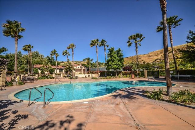 29268 Rio Lobo Way, Valencia, CA 91354