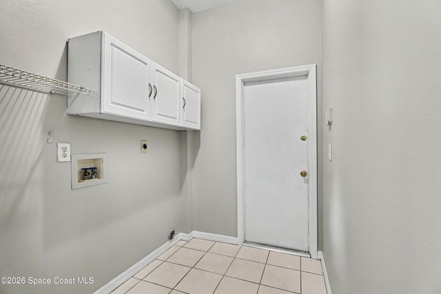 8056 Bracken Lane, Melbourne, FL 32940