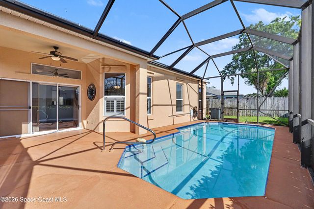 8056 Bracken Lane, Melbourne, FL 32940