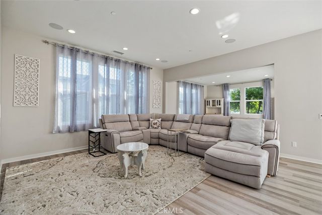 81 Alienta Lane, Rancho Mission Viejo, CA 92694