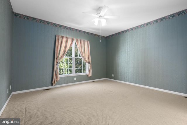 11213 MANSFIELD CLUB DR, Fredericksburg, VA 22408