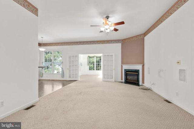 11213 MANSFIELD CLUB DR, Fredericksburg, VA 22408