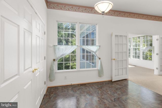 11213 MANSFIELD CLUB DR, Fredericksburg, VA 22408