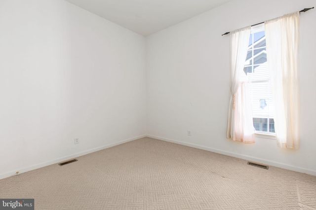 11213 MANSFIELD CLUB DR, Fredericksburg, VA 22408