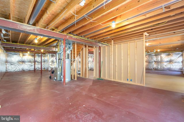 11213 MANSFIELD CLUB DR, Fredericksburg, VA 22408