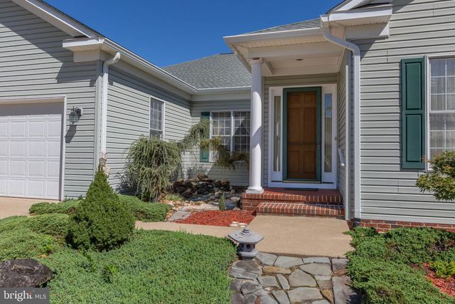 11213 MANSFIELD CLUB DR, Fredericksburg, VA 22408