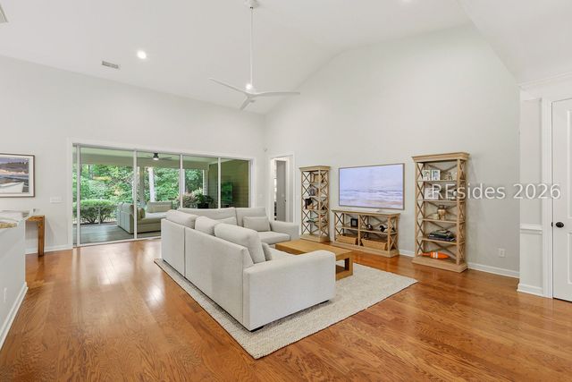 6 Olde Station Pl, Bluffton, SC 29910