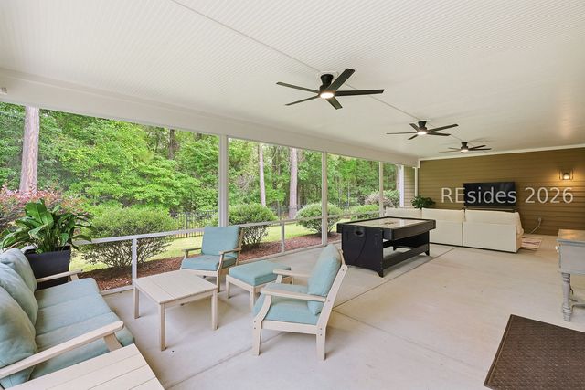 6 Olde Station Pl, Bluffton, SC 29910