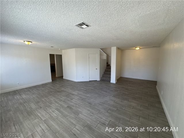 2059 Club Crest Way, Henderson, NV 89014