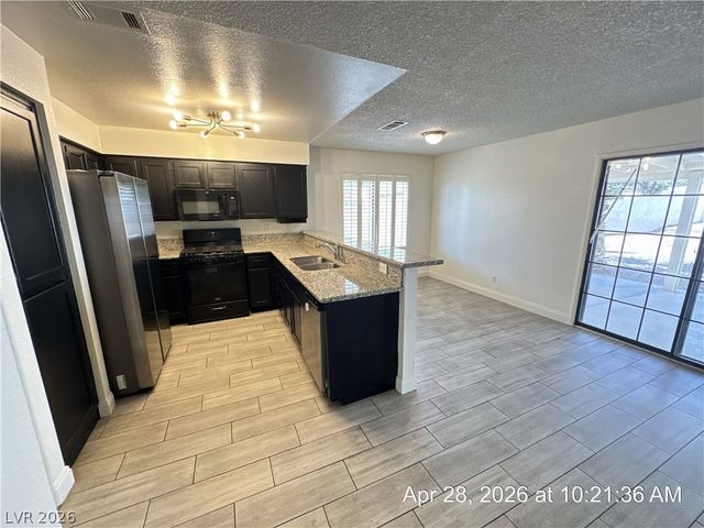 2059 Club Crest Way, Henderson, NV 89014