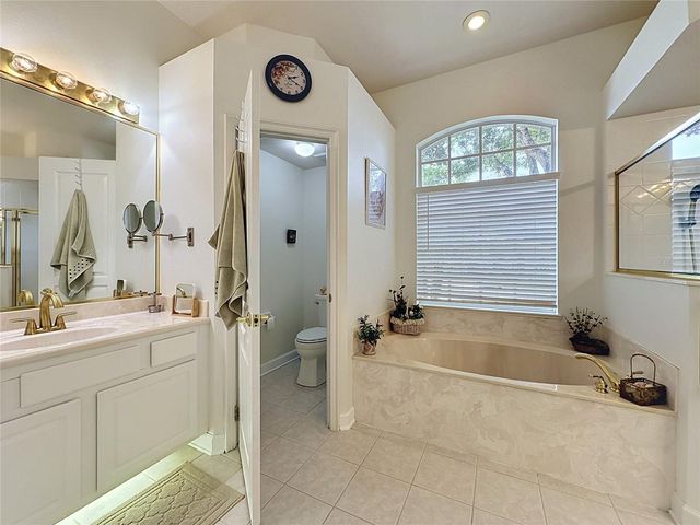 2112 SAINT IVES COURT, Clermont, FL 34711