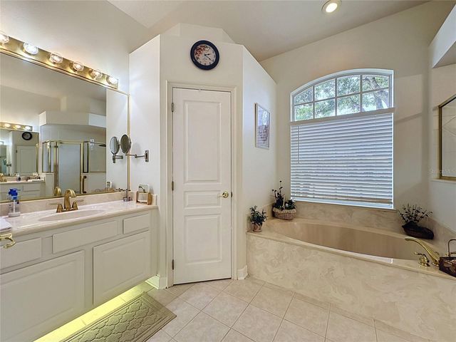 2112 SAINT IVES COURT, Clermont, FL 34711