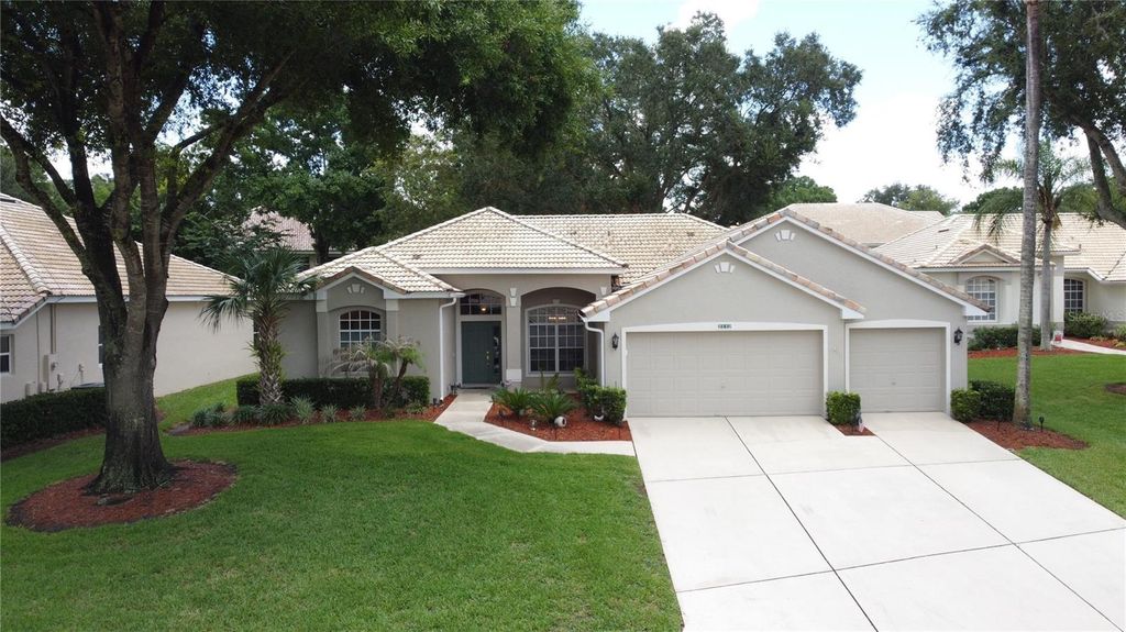 2112 SAINT IVES COURT, Clermont, FL 34711