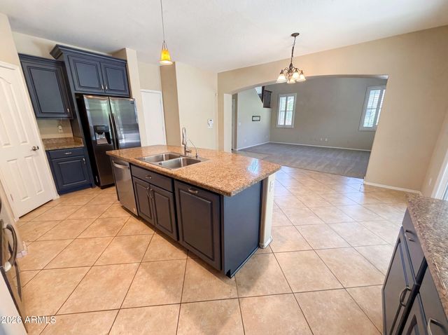 2695 E VERMONT Court, Gilbert, AZ 85295