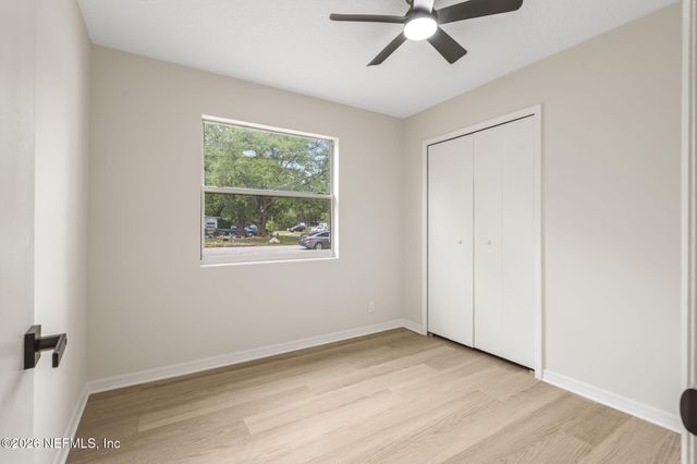 2721 LANSDOWNE Drive, Jacksonville, FL 32211