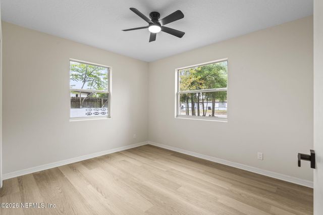 2721 LANSDOWNE Drive, Jacksonville, FL 32211