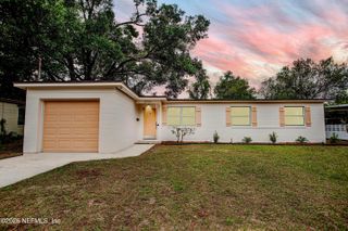 2721 LANSDOWNE Drive, Jacksonville, FL 32211