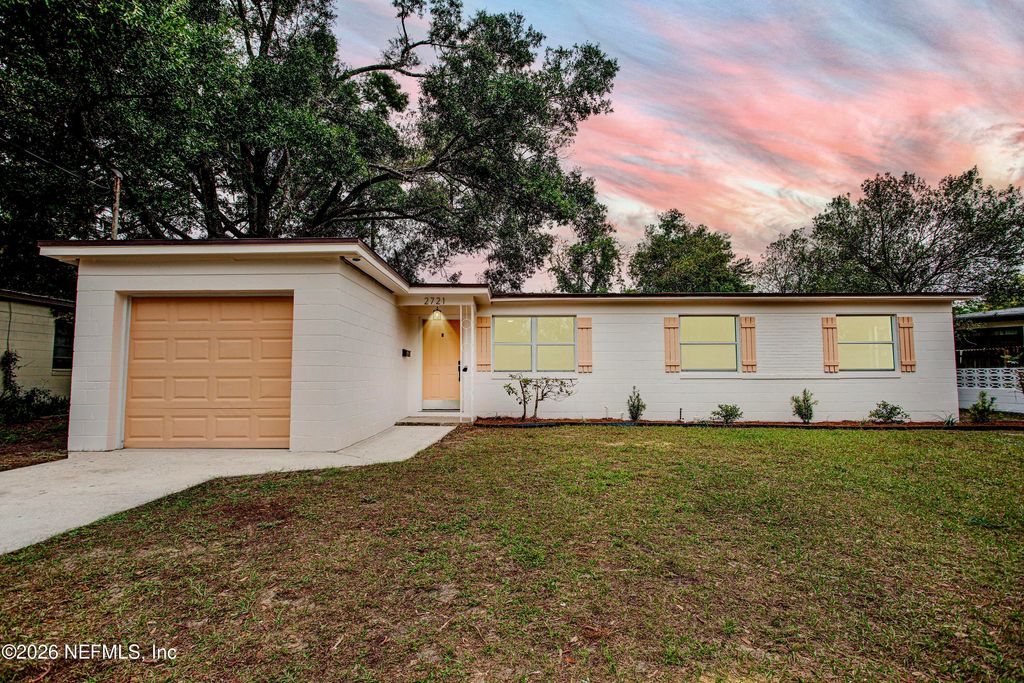 2721 LANSDOWNE Drive, Jacksonville, FL 32211