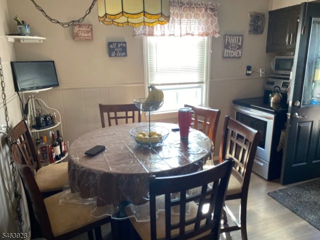 289 Sherwood Ave, Paterson City, NJ 07502