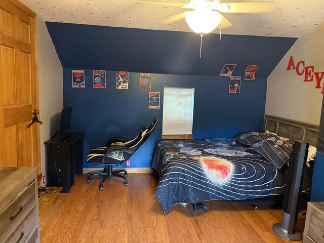 210 Laurel Avenue, South Pittsburg, TN 37380