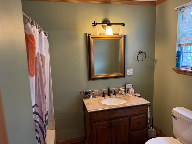 210 Laurel Avenue, South Pittsburg, TN 37380