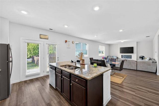 601 Moorings Avenue, Mcdonough, GA 30253