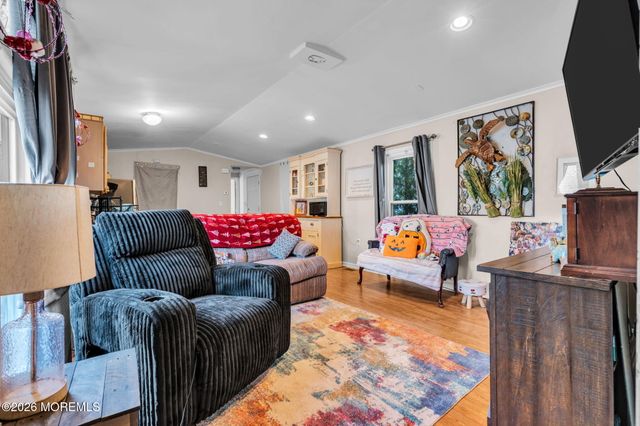 43 Secretariat Street, Howell, NJ 07731