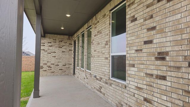 13414 Harbor Point Drive, Texas City, TX 77568