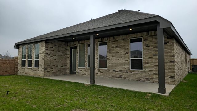 13414 Harbor Point Drive, Texas City, TX 77568