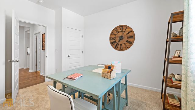 130 Oakchase Park Lane, Hampton, GA 30228