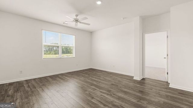 130 Oakchase Park Lane, Hampton, GA 30228