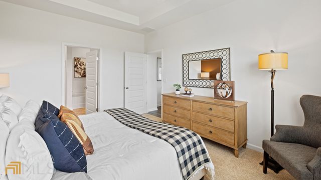 130 Oakchase Park Lane, Hampton, GA 30228