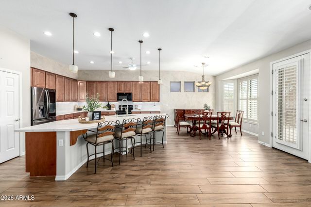 10835 W UTOPIA Road, Peoria, AZ 85373