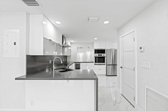 5341 N Andrews Avenue, Oakland Park, FL 33309