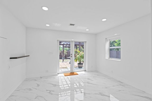 5341 N Andrews Avenue, Oakland Park, FL 33309