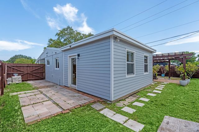 5341 N Andrews Avenue, Oakland Park, FL 33309