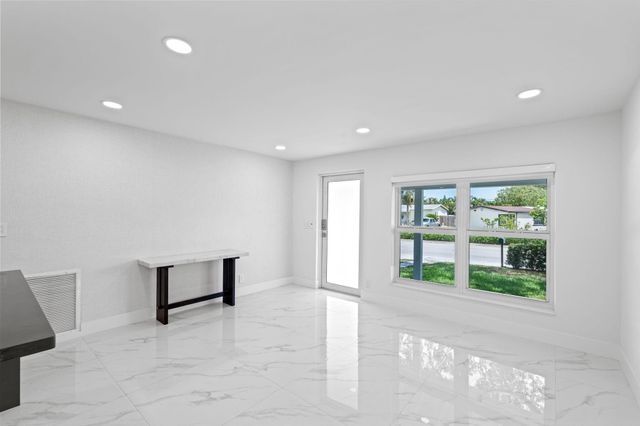 5341 N Andrews Avenue, Oakland Park, FL 33309